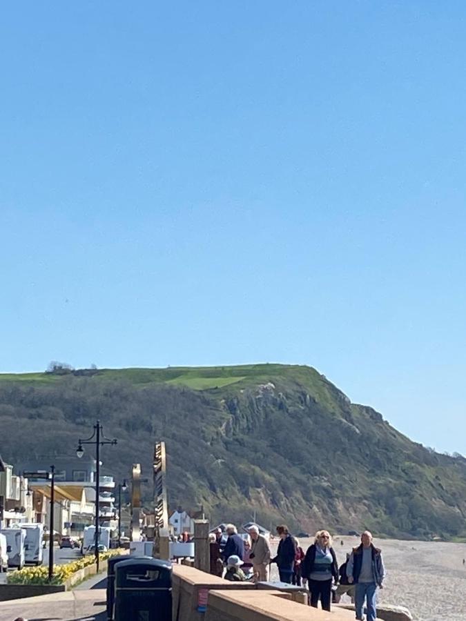 Seaton, Devon, Two Bed Apartment, Just Off The Sea Front. Εξωτερικό φωτογραφία